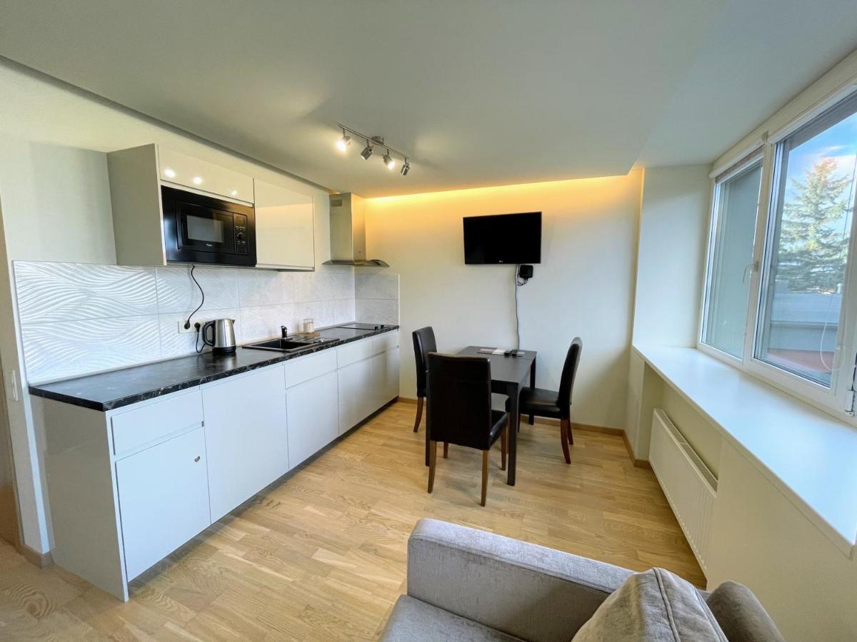 Central Apartment Паланга Экстерьер фото
