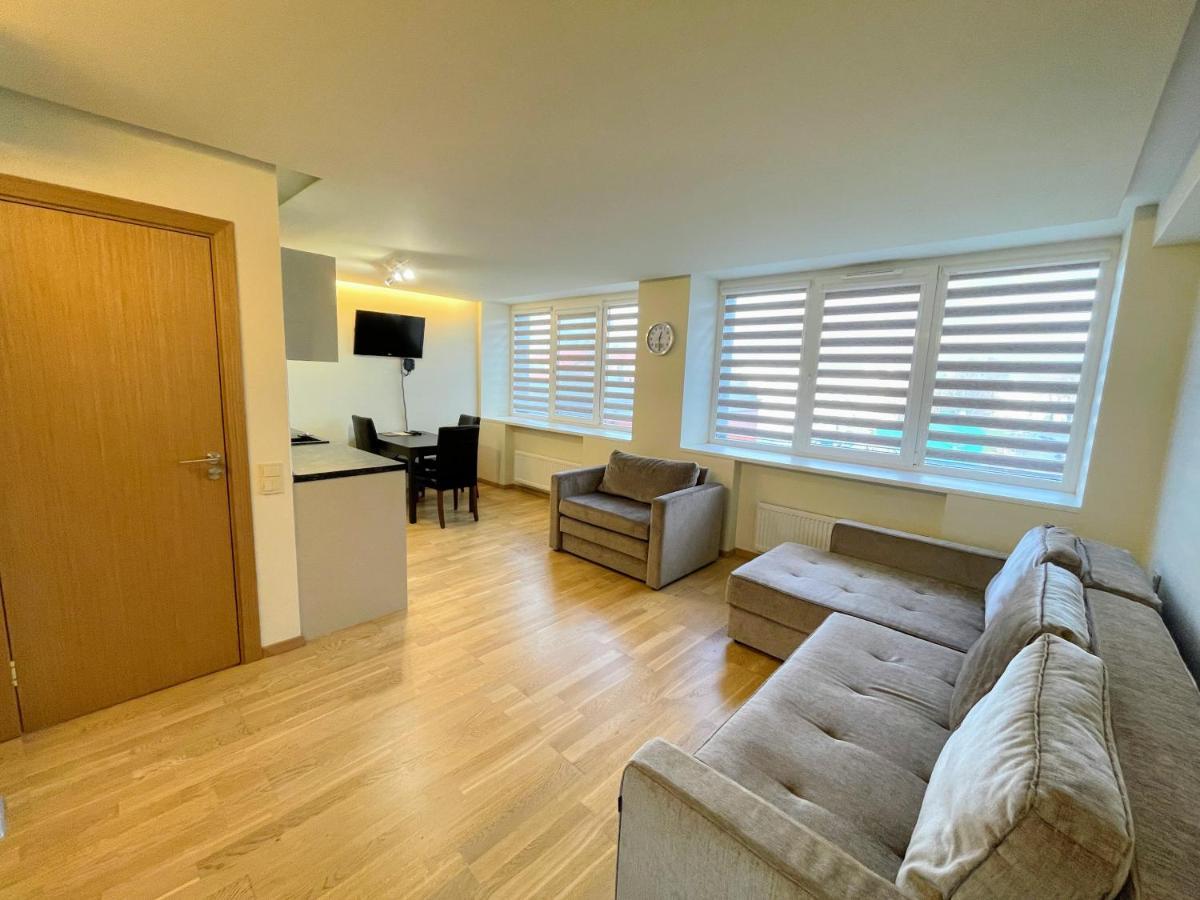 Central Apartment Паланга Экстерьер фото