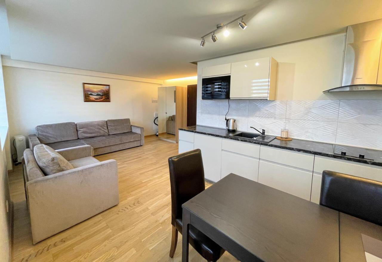 Central Apartment Паланга Экстерьер фото